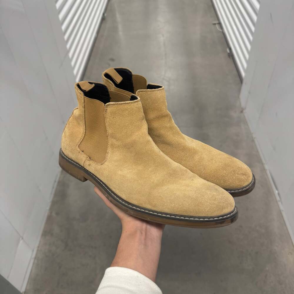 Abound Men's Zane Suede Chelsea Boots in Tan
